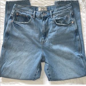 FREE PEOPLE high rise mom jean